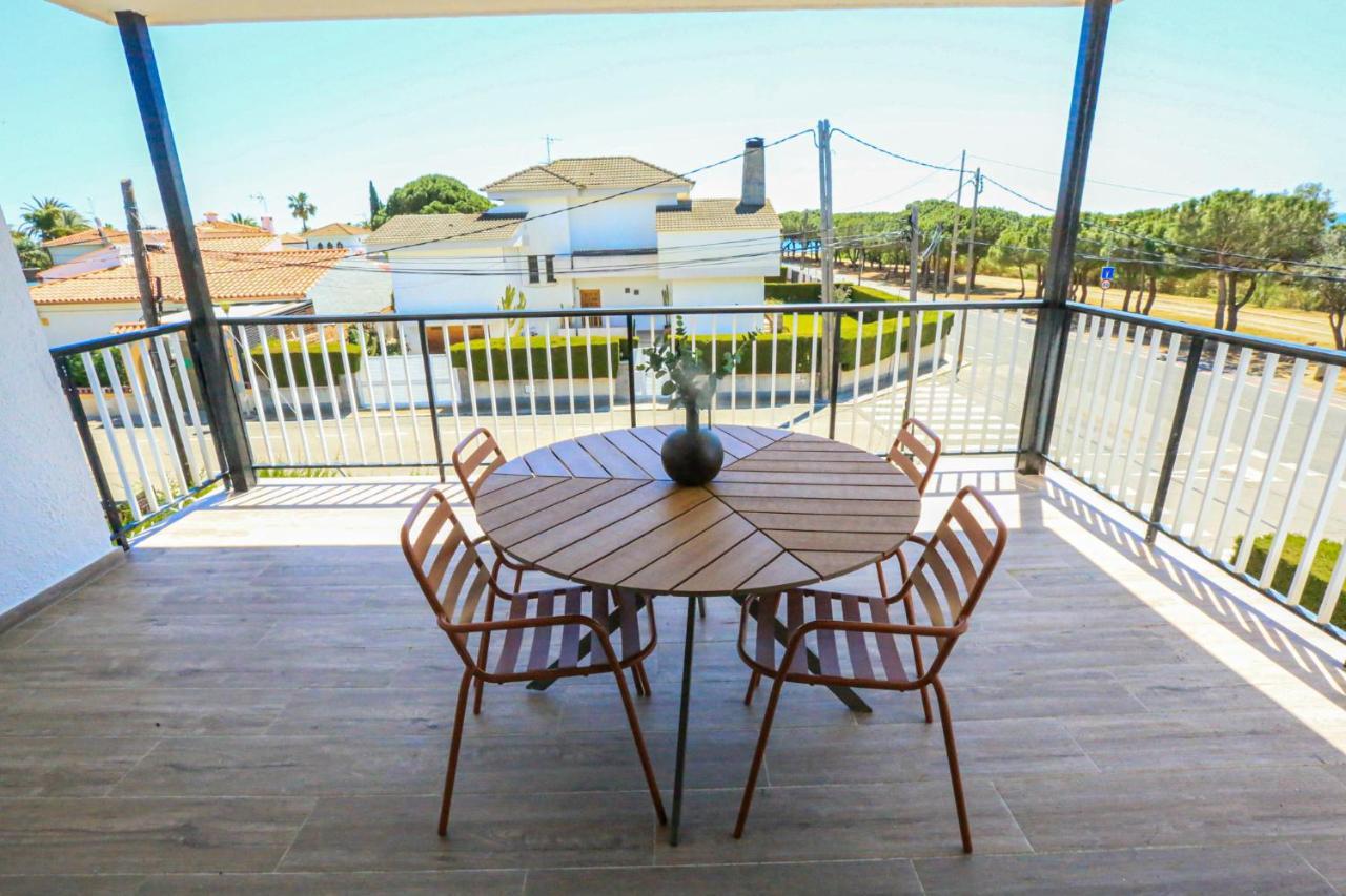 Rosa Dels Vents Only Families Apartment Cambrils Bagian luar foto