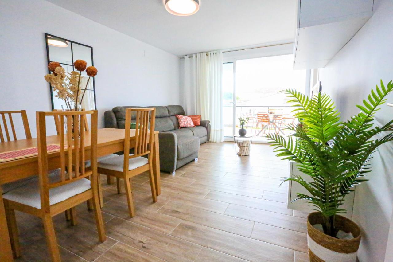 Rosa Dels Vents Only Families Apartment Cambrils Bagian luar foto