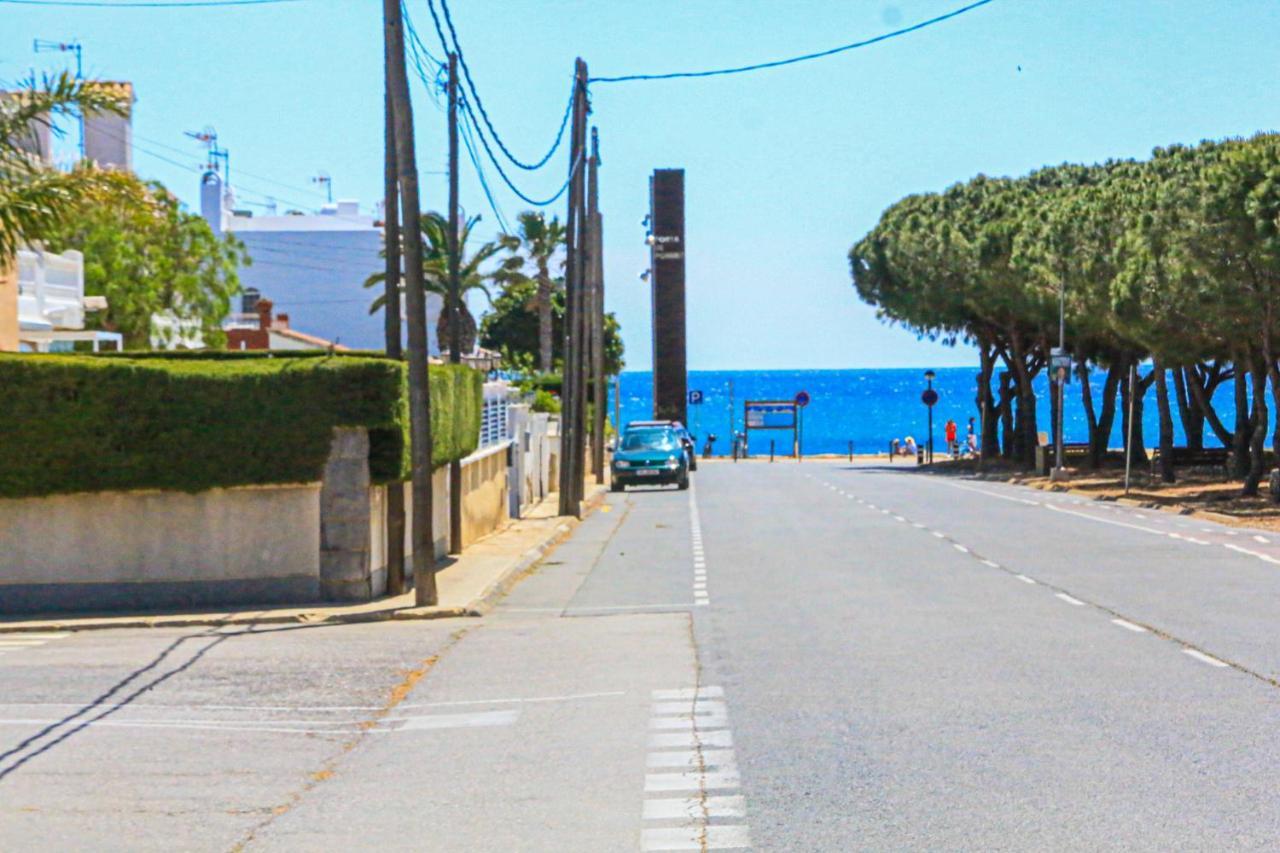 Rosa Dels Vents Only Families Apartment Cambrils Bagian luar foto