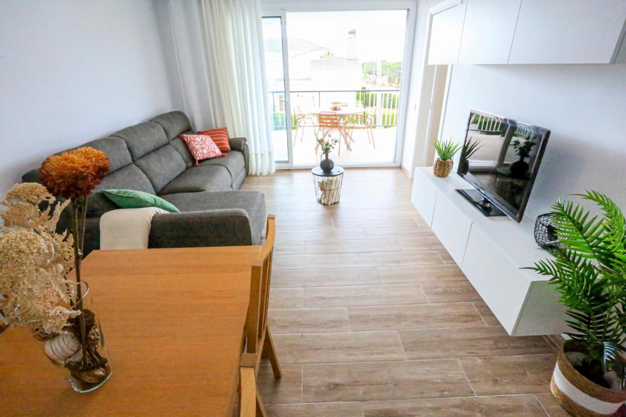 Rosa Dels Vents Only Families Apartment Cambrils Bagian luar foto